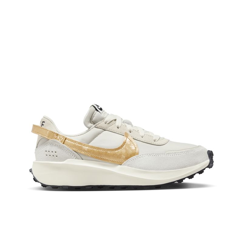 nike-waffle-debut--fd0555-100-2.jpeg