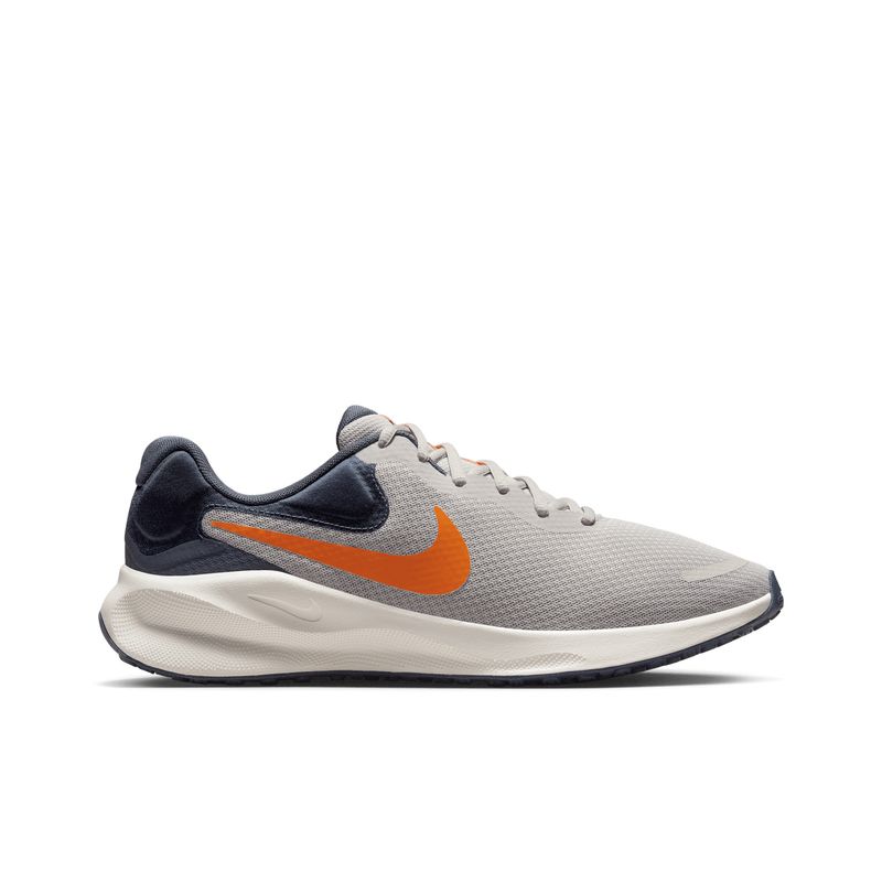 nike-revolution-7--fb2207-009-3.jpeg