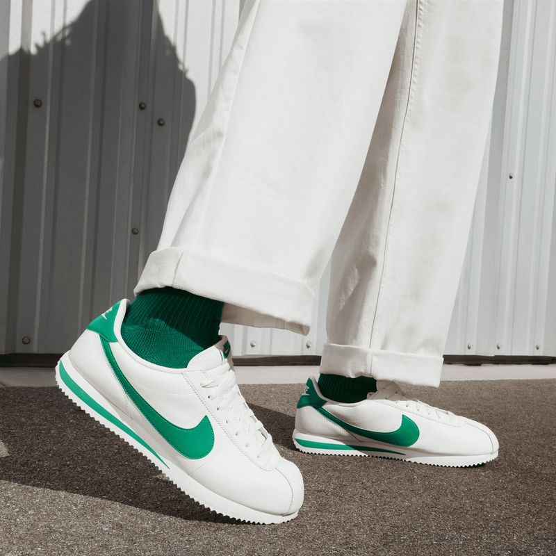 nike-cortez--dm4044-104-1.jpeg