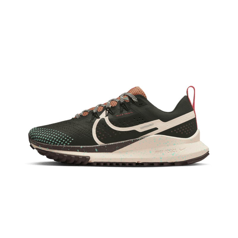 nike-pegasus-trail-4-verdes-dj6159-300-1.png