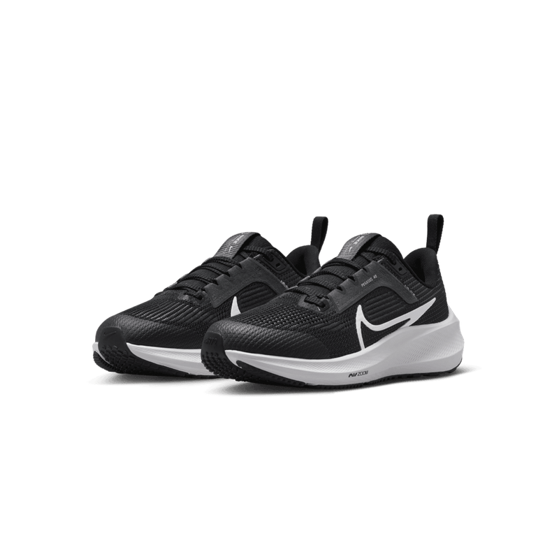 nike-air-zoom-pegasus-40-negras-dx2498-001-1.png