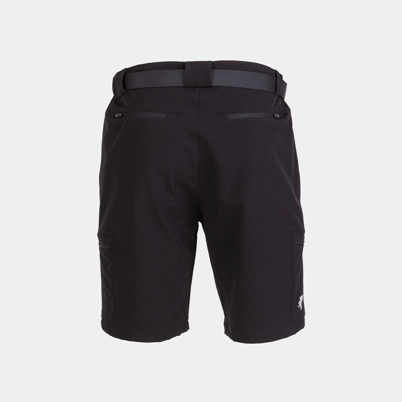 joma-explorer-negro-102516.100-4.png