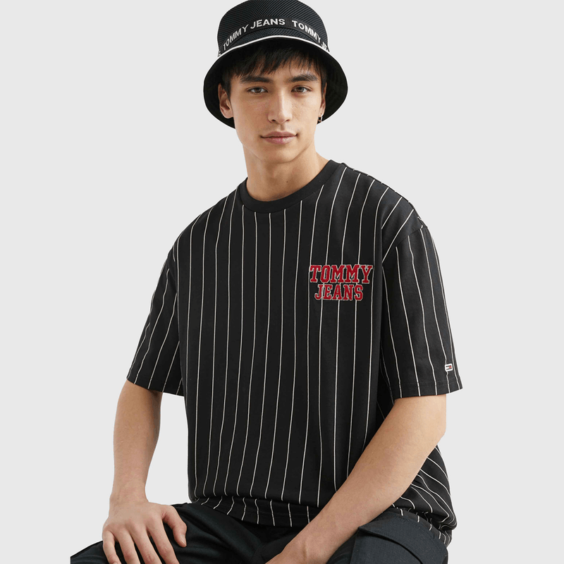 tommy-jeans-oversize-negra-dm0dm16316bds-2.png