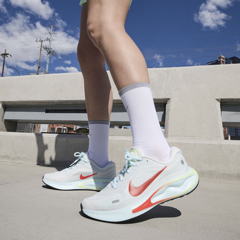 nike-journey-run-multicolor-fj7765-101-1.jpeg