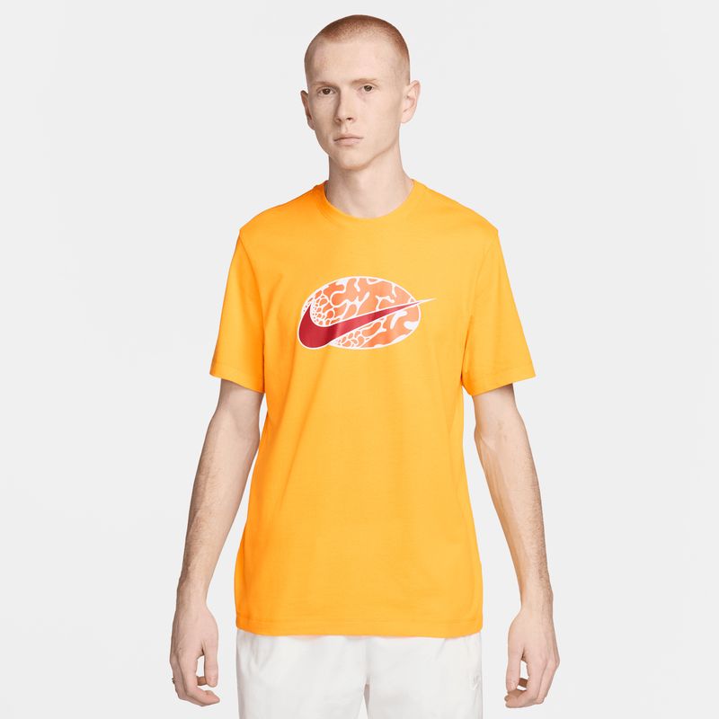 nike-sportswear-amarilla-fq5929-739-1.jpeg