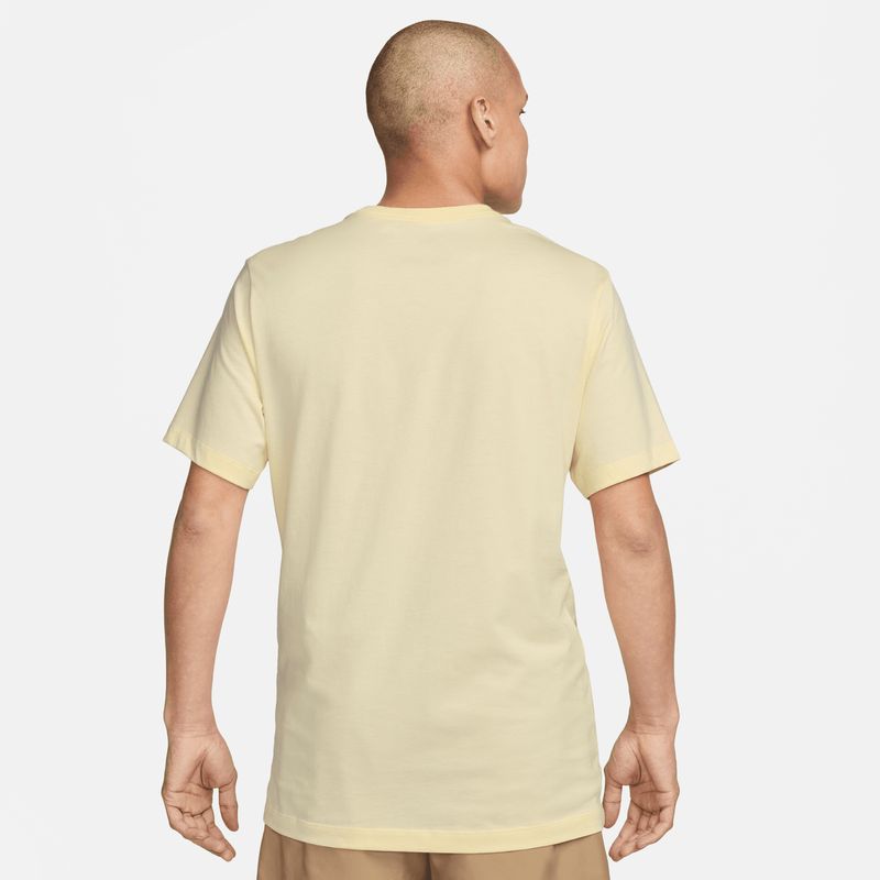 nike-sportswear-amarilla-fq7998-744-2.jpeg