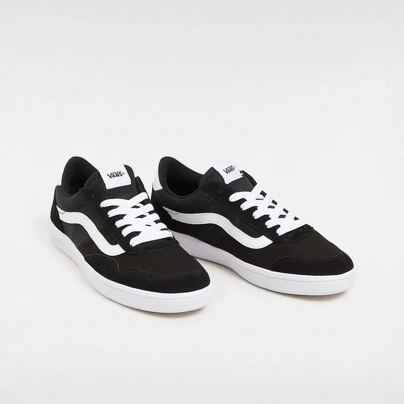 vans-staple-cruze-too-comfycush-negras-vn0a5kr5os71-2.jpeg