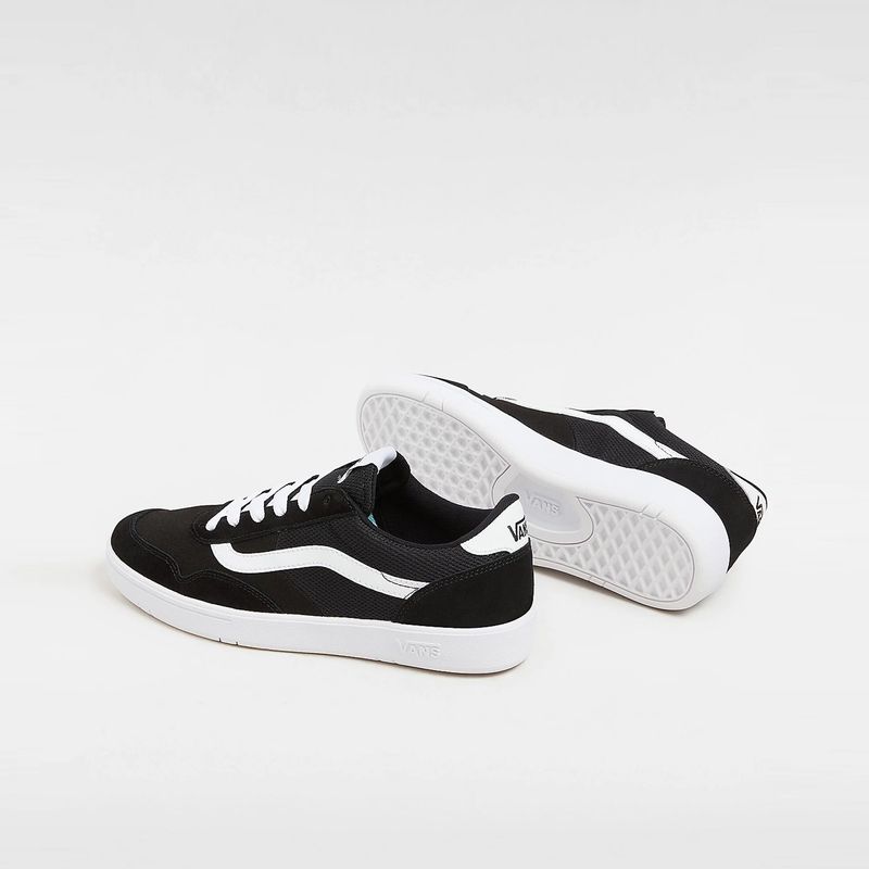 vans-staple-cruze-too-comfycush-negras-vn0a5kr5os71-3.jpeg