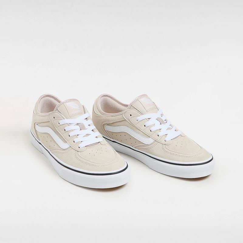 vans-rowley-classic-beiges-vn0009qjbat1-2.jpeg