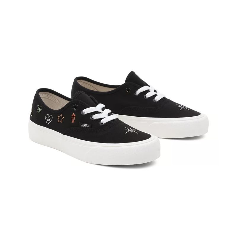 vans-authentic-vr3-negras-vn0005udbm81-1.jpeg