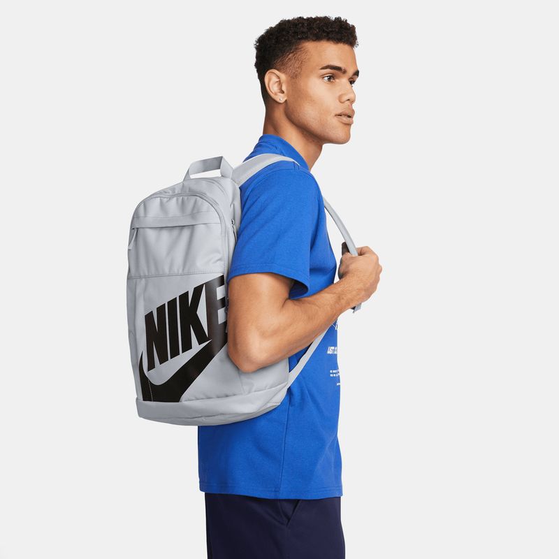 nike-elemental-gris-dd0559-012-1.jpeg