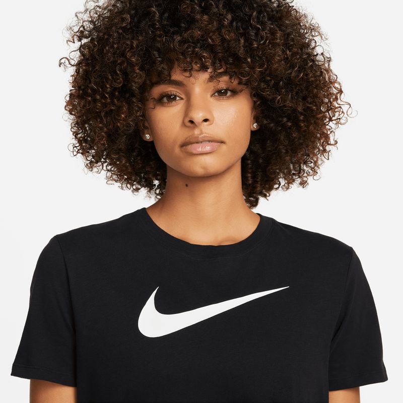 nike-dri-fit-swoosh-negra-fd2884-010-3.jpeg