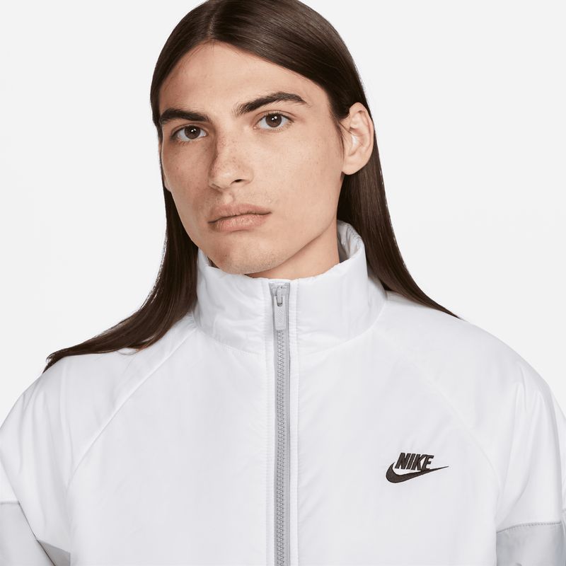 nike-sportswear-windrunner--fb8195-077-3.jpeg