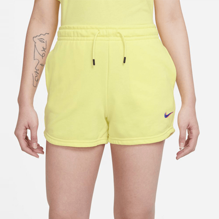 Sportswear Essential