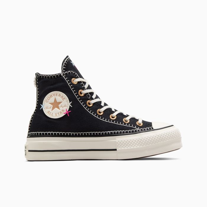 Chuck Taylor All Star Platform Crafted Stitching