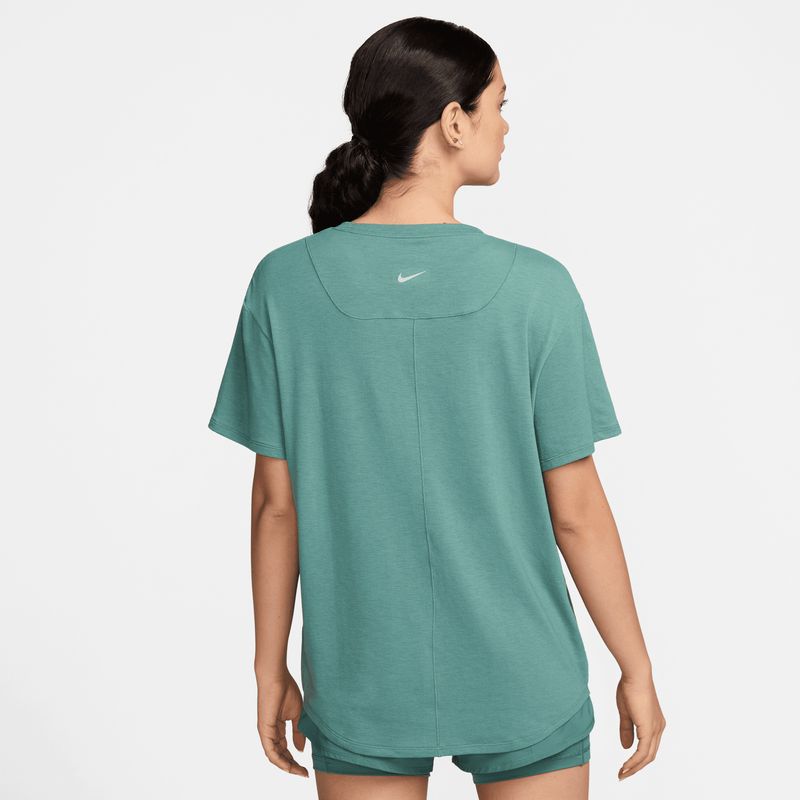 nike-one-relaxed-verdes-fn2814-361-2.jpeg