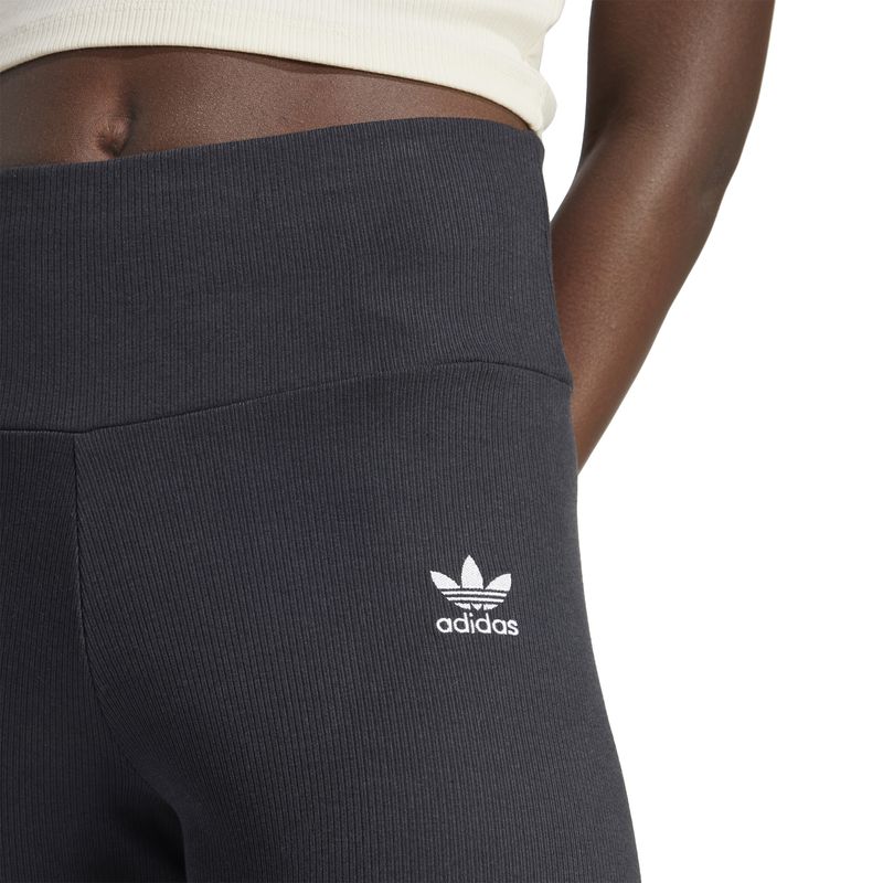 adidas-essentials-high-waist-negras-iy9645-3.jpeg