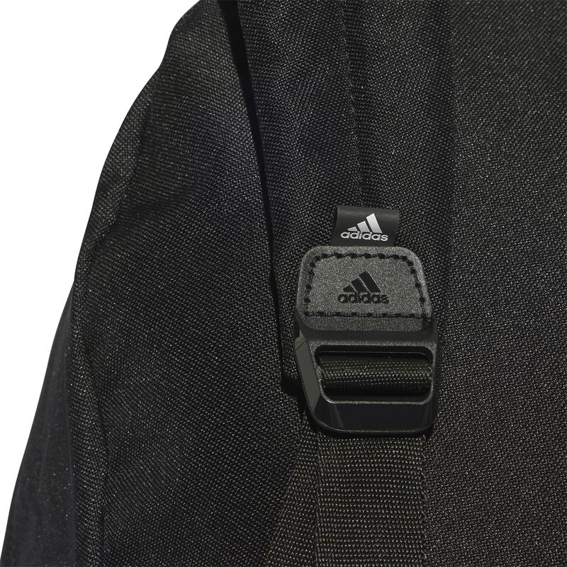 adidas-classic-badge-of-sport-negra-il5812-6.jpeg