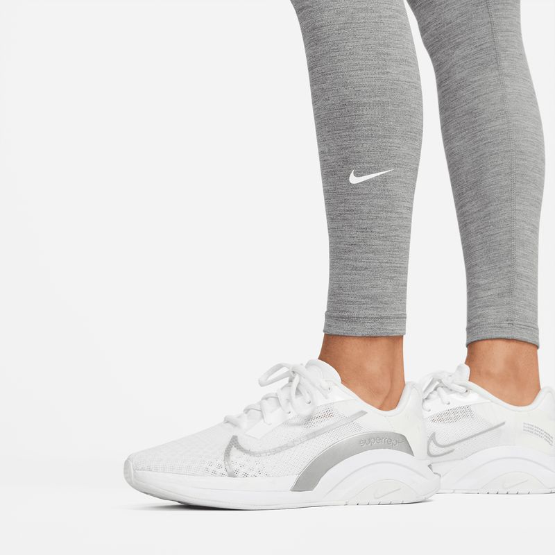 nike-one-gris-dm7278-068-4.jpeg
