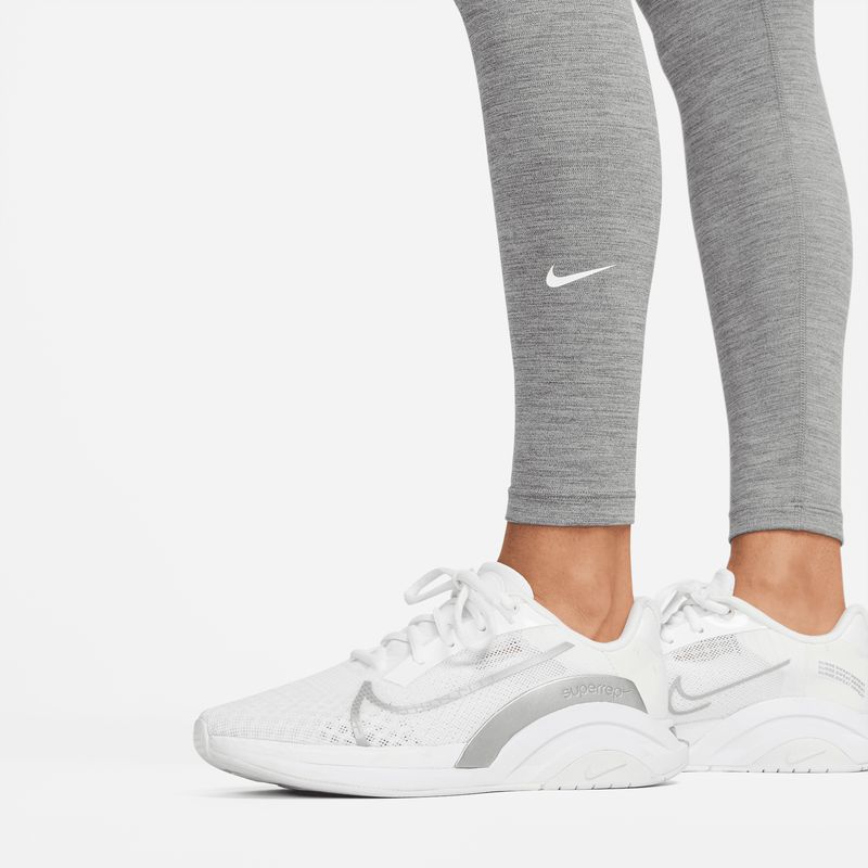 nike-one-gris-dm7278-068-4.jpeg