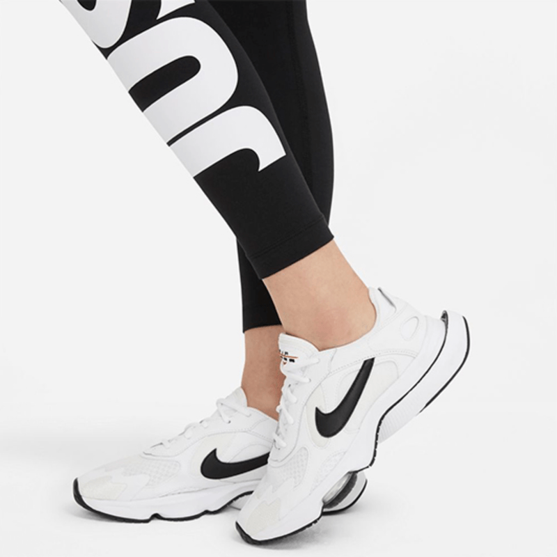 nike-sportswear-essential-negras-cz8534-010-4.png