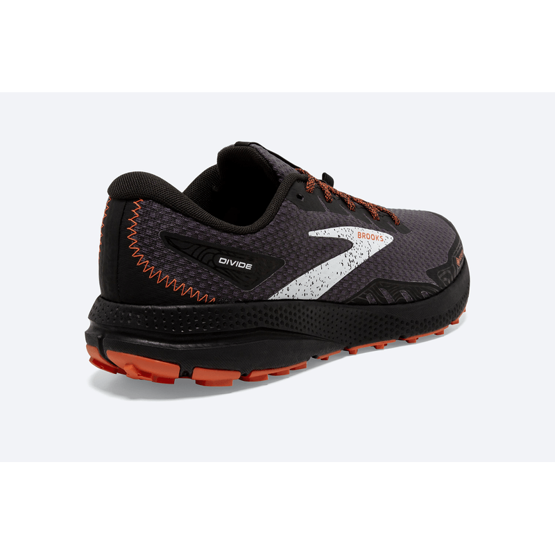 brooks-divide-4-gtx-negras-1104041d084-4.png