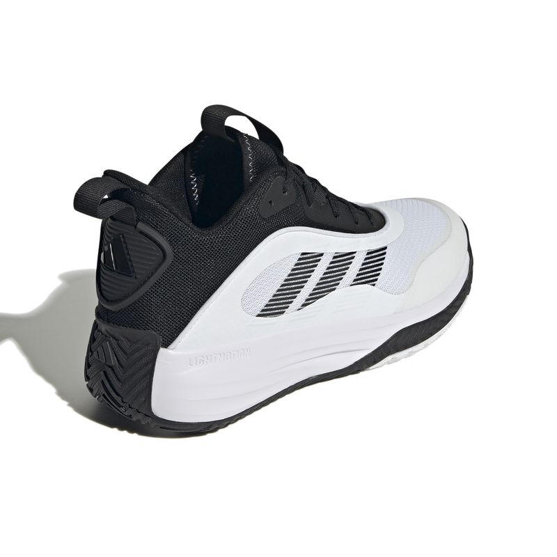 adidas-ownthegame-3.0-negros-y-blancos-if4565-4.jpeg