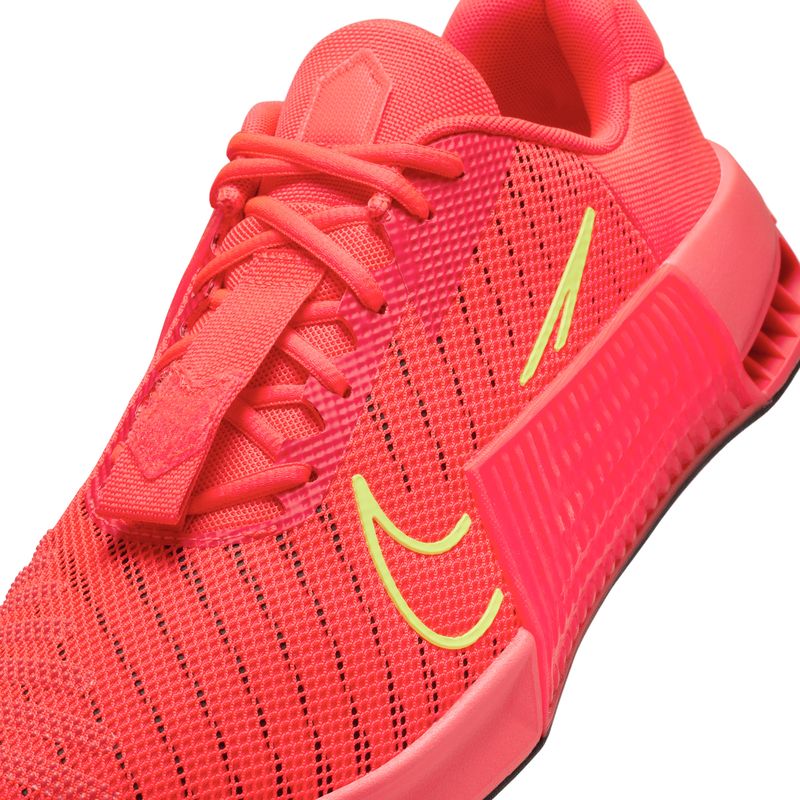 nike-metcon-9-rojas-dz2617-601-7.jpeg