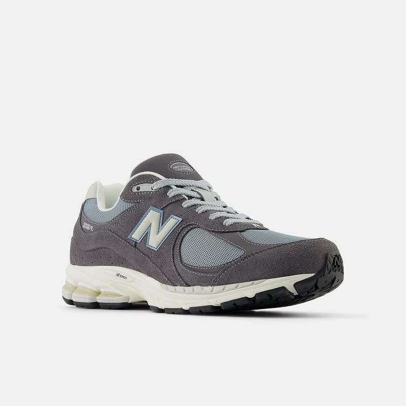 new-balance-2002r-gris-m2002rfb-3.jpeg