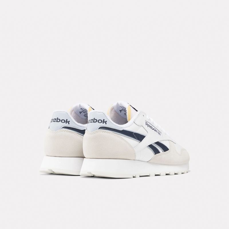 reebok-classic-leather--100074353-4.jpeg