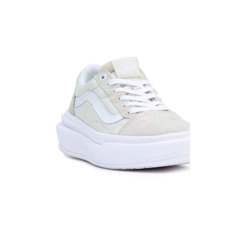 vans-old-skool-overt-comfycush-beiges-vn0a7q5e1nf1-5.jpeg