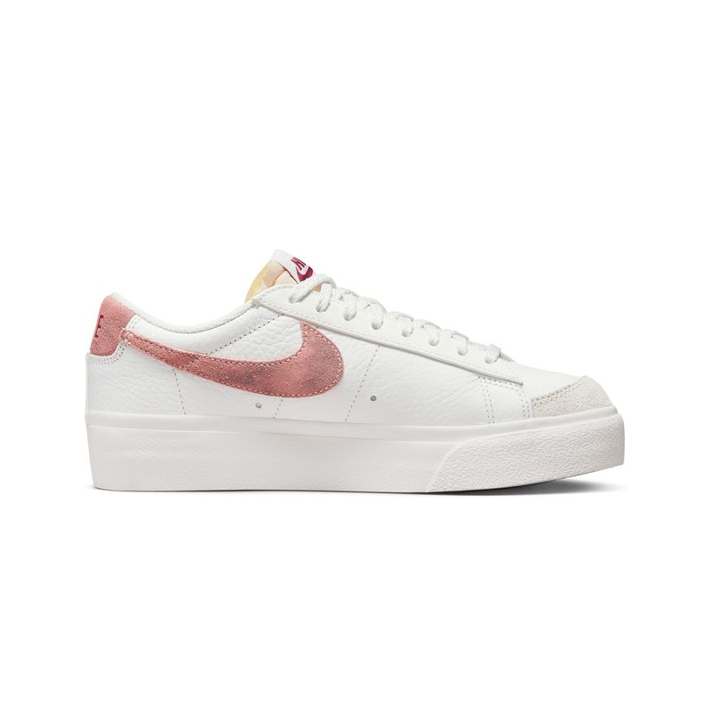 nike-blazer-low-platform-blancas-dx8947-100-3.jpeg