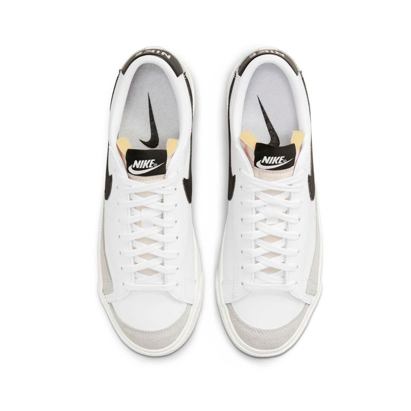 nike-blazer-low--77-blancas-dc4769-102-4.jpeg