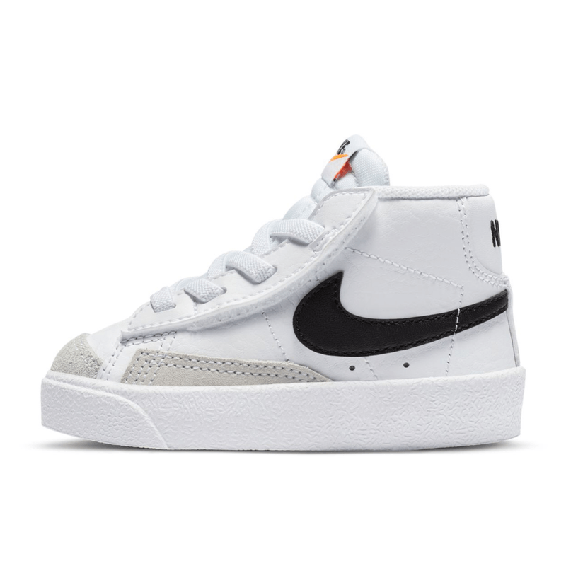 nike-blazer-mid--77-blancas-da4088-100-2.png