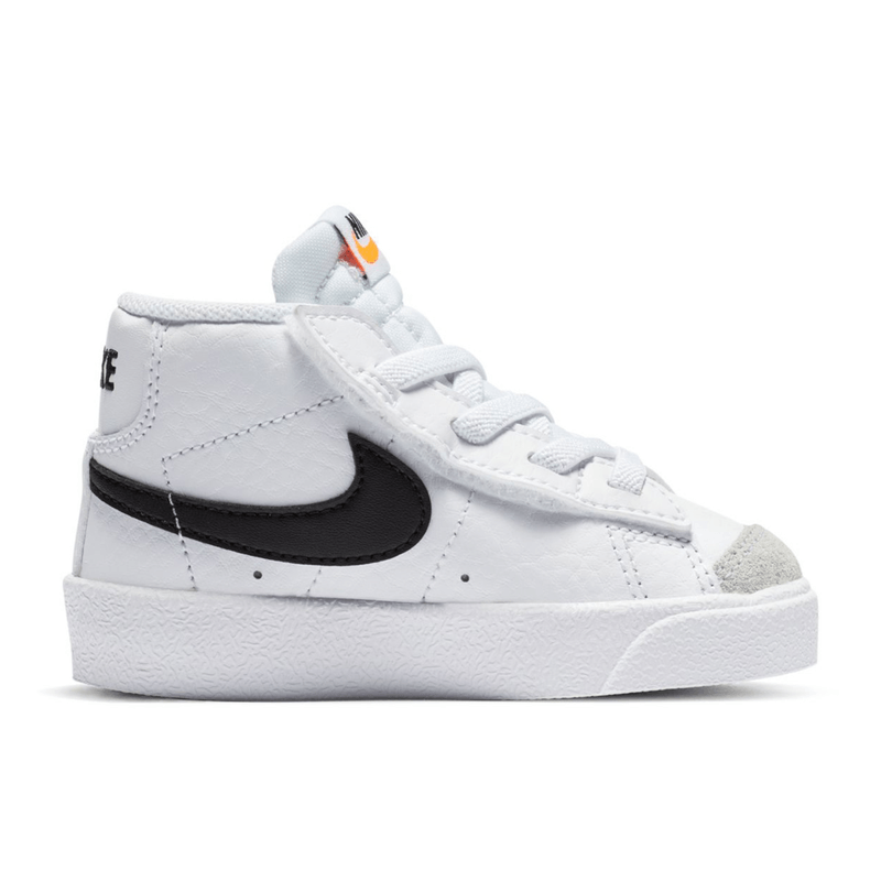 nike-blazer-mid--77-blancas-da4088-100-3.png