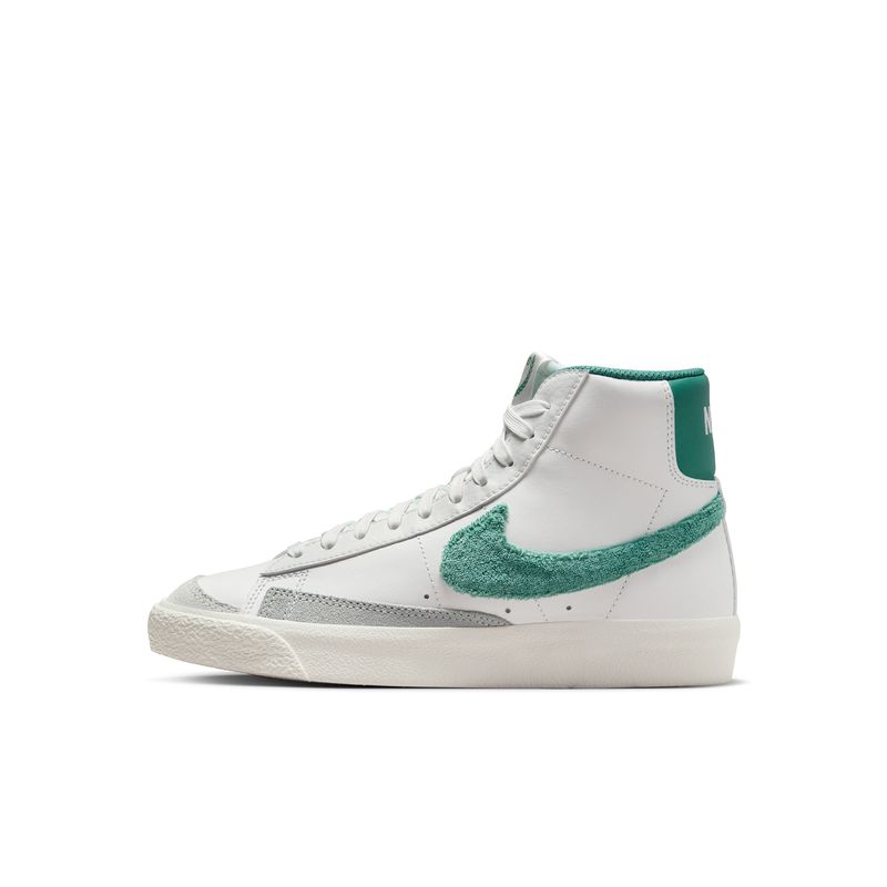 nike-blazer-mid--77-blancas-fz1158-100-1.jpeg