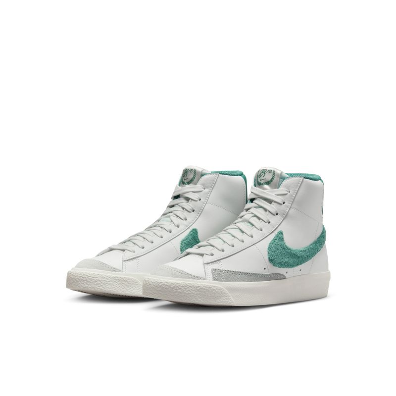 nike-blazer-mid--77-blancas-fz1158-100-3.jpeg