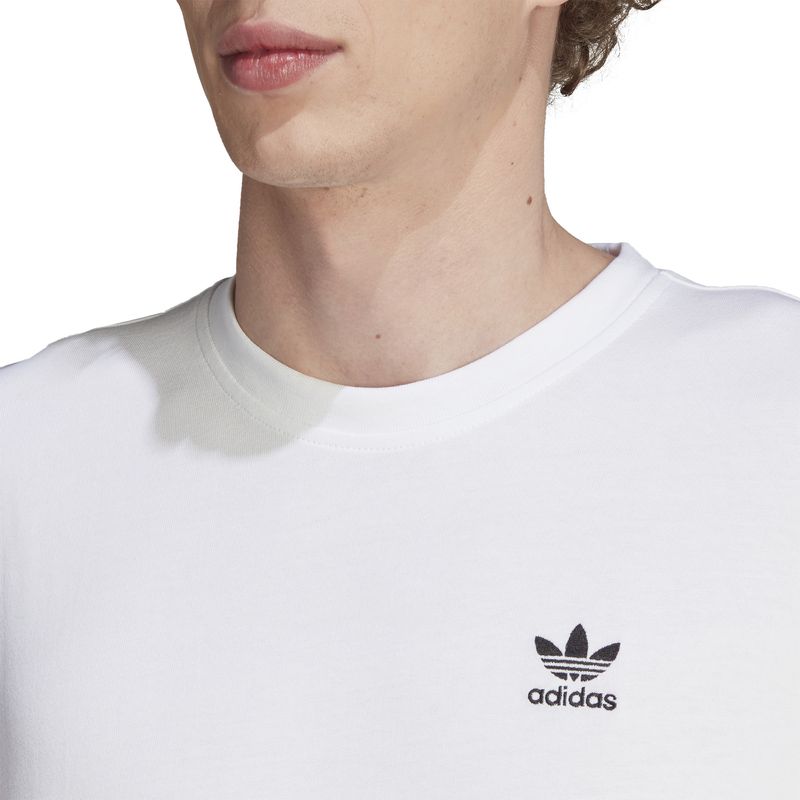 adidas-adicolor-classics-back-front-trefoil-boxy-blanca-im4513-3.jpeg