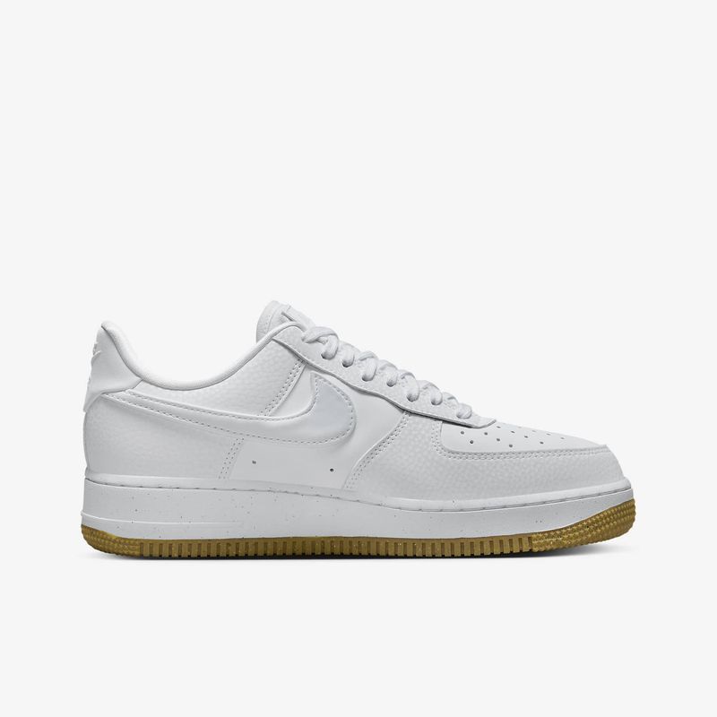 nike-air-force-1--07-next-nature-blancas-fn6326-100-3.jpeg