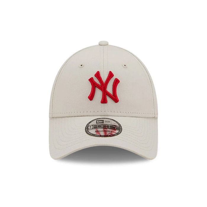 New York Yankees League Essential