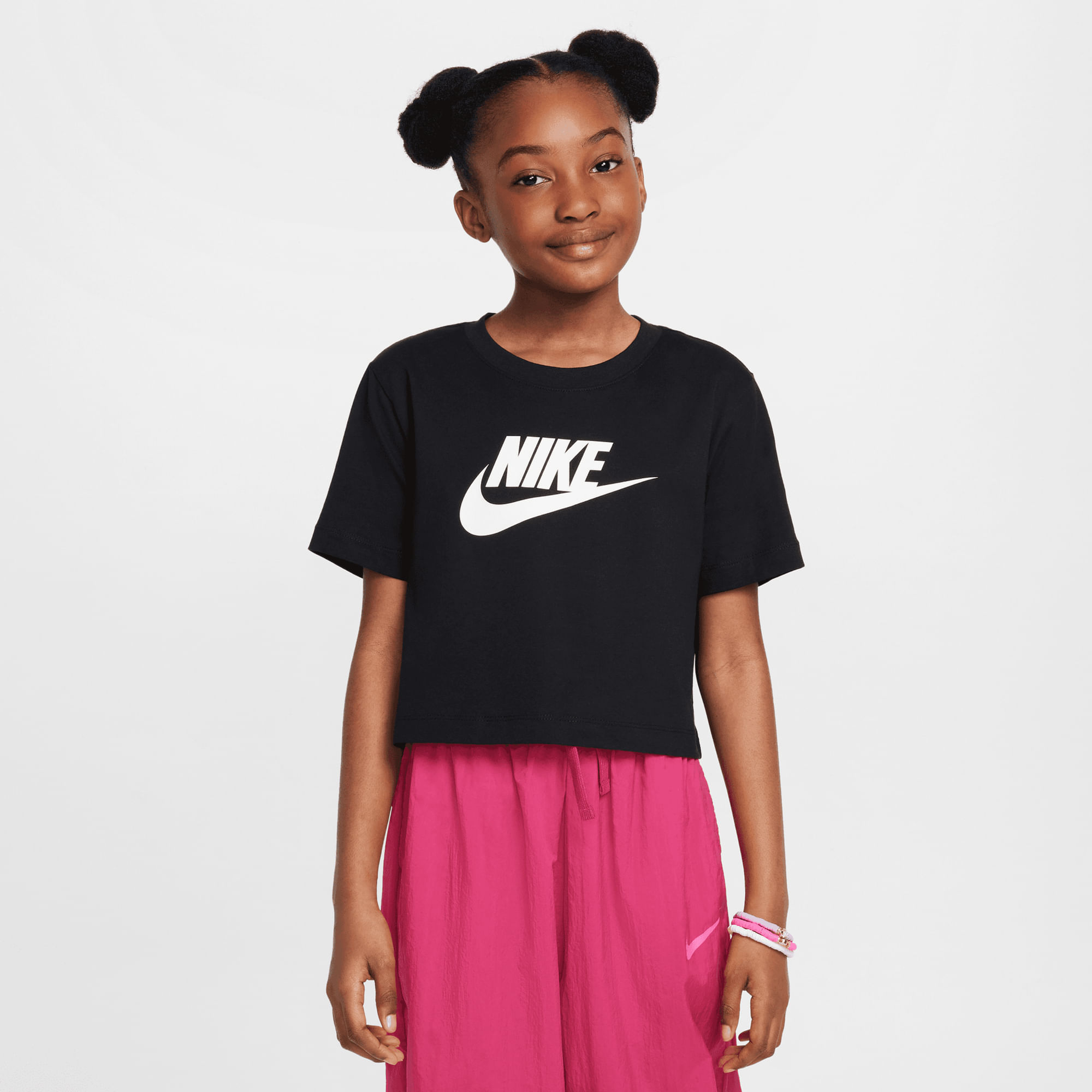 Camiseta NIKE Sportswear Negra Foot on Mars