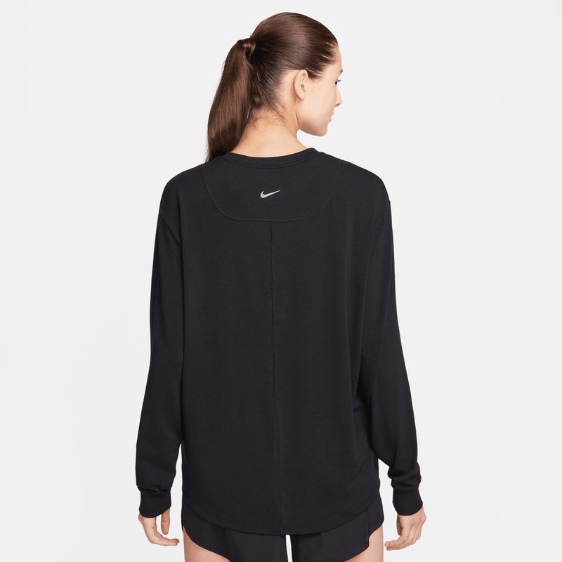 nike-one-relaxed-negra-fn2817-010-2.jpeg