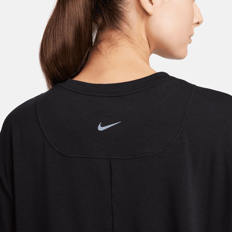 nike-one-relaxed-negra-fn2817-010-4.jpeg