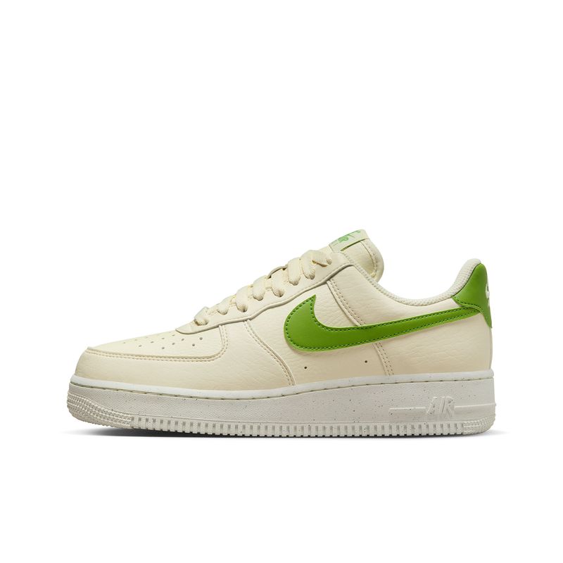 nike-air-force-1--07-se-amarillas-dv3808-102-1.jpeg