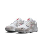 Zapatillas NIKE Air Huarache Runner Blancas Foot on Mars