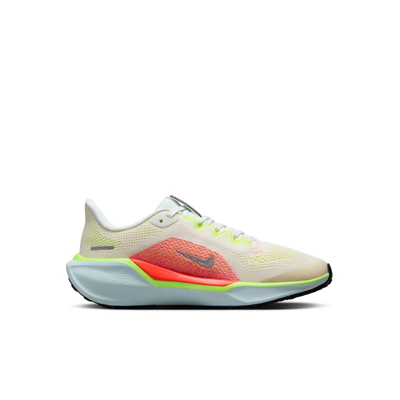 nike-air-zoom-pegasus-40-multicolor-fn5041-100-2.jpeg