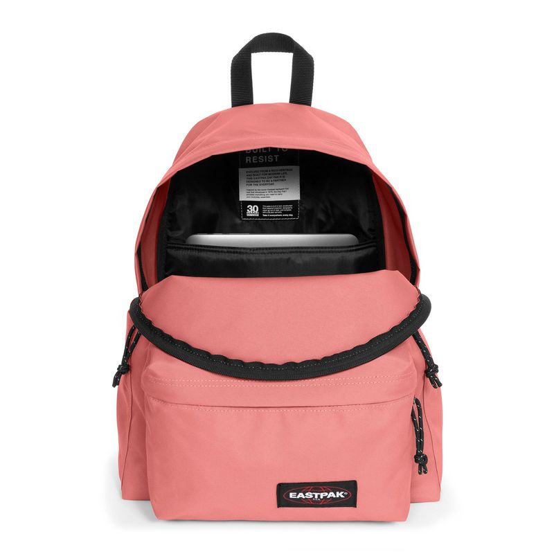 eastpak-day-pak-r-rosa-ek0a5bg40o81-4.jpeg