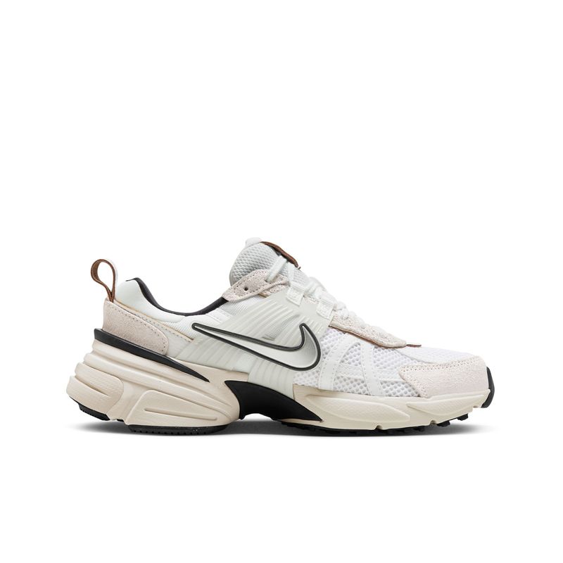 nike-v2k-run-blancas-fn6703-100-2.jpeg