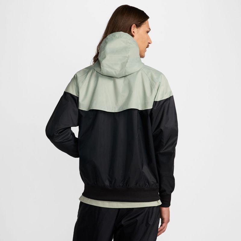 nike-sportswear-heritage-essentials-windrunner-negra-da0001-018-2.jpeg