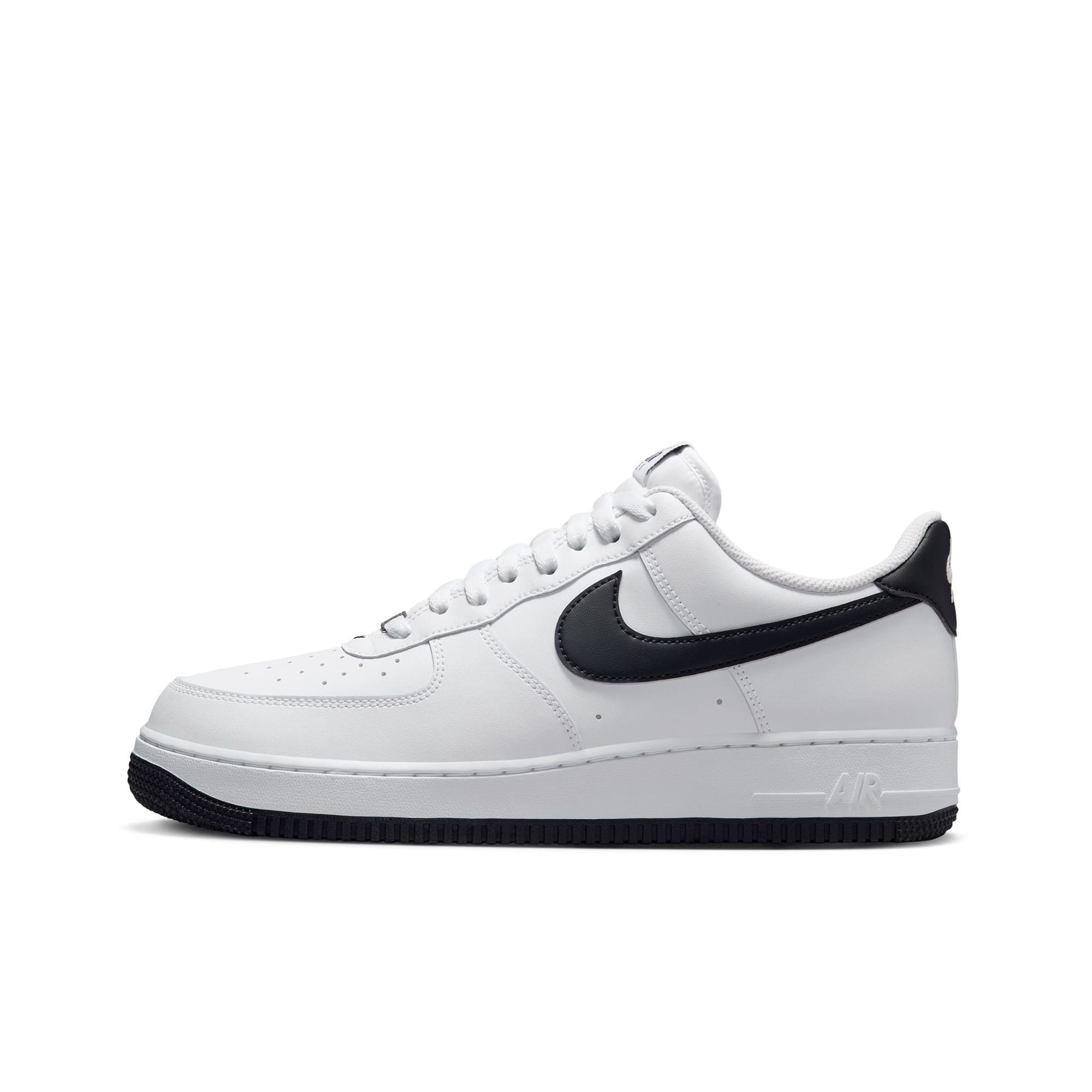 Zapatillas NIKE Air Force 1 07 Blancas Foot on Mars